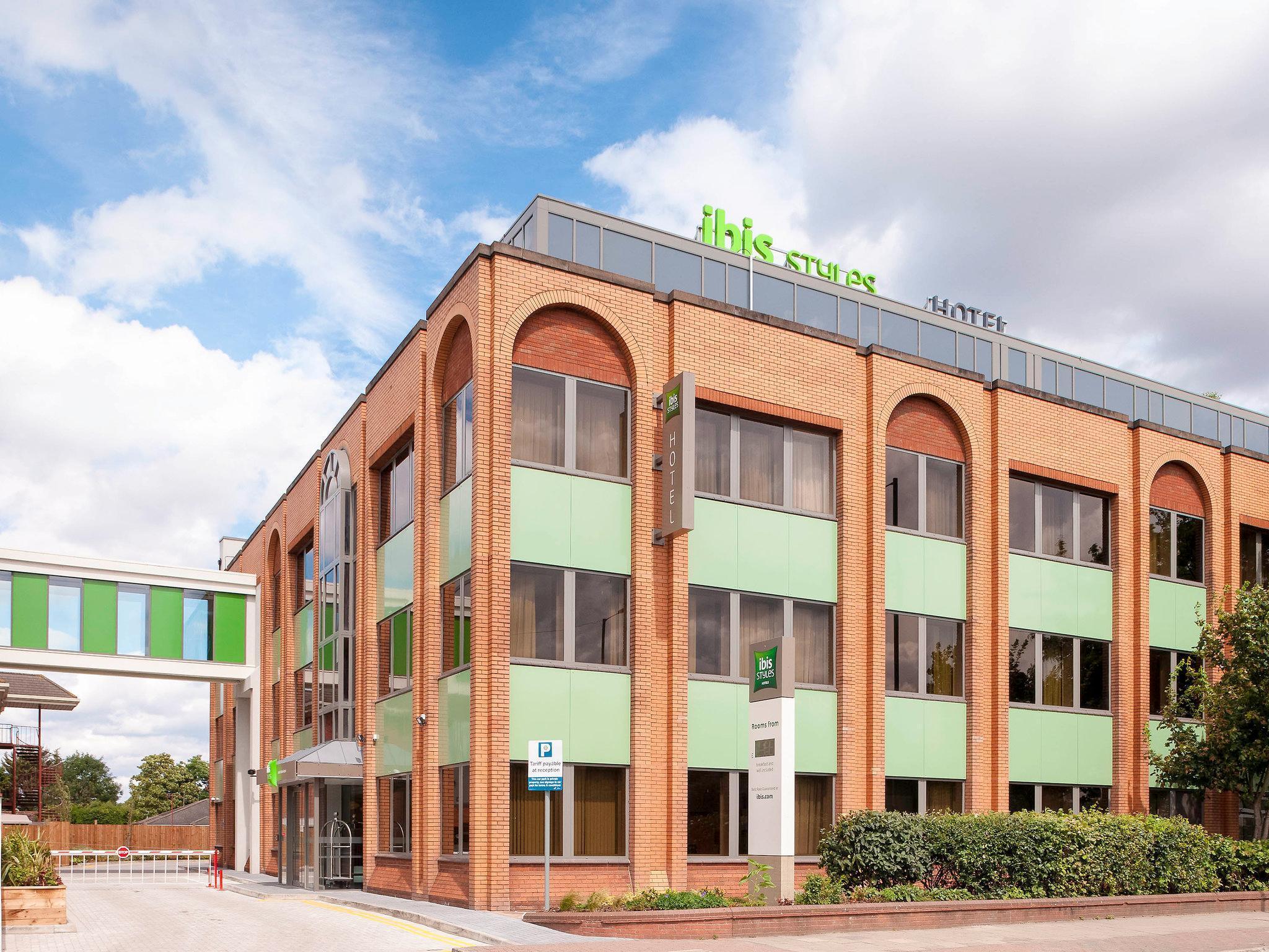 Ibis Styles London Heathrow Airport Hotel Hillingdon Kültér fotó